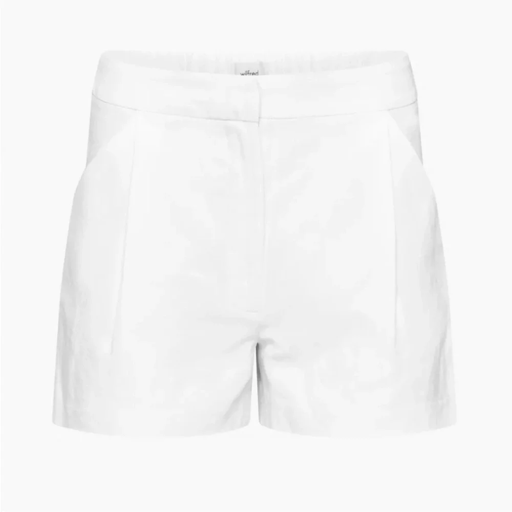 Aritzia Wilfred Fable Linen Shorts 3" In White NWT Size 4 - Picture 2 of 5